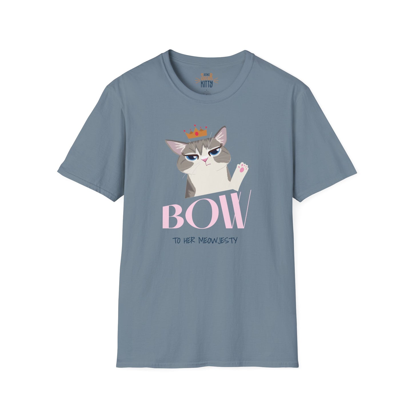 Bow To Her Meowjesty - Unisex T-Shirt